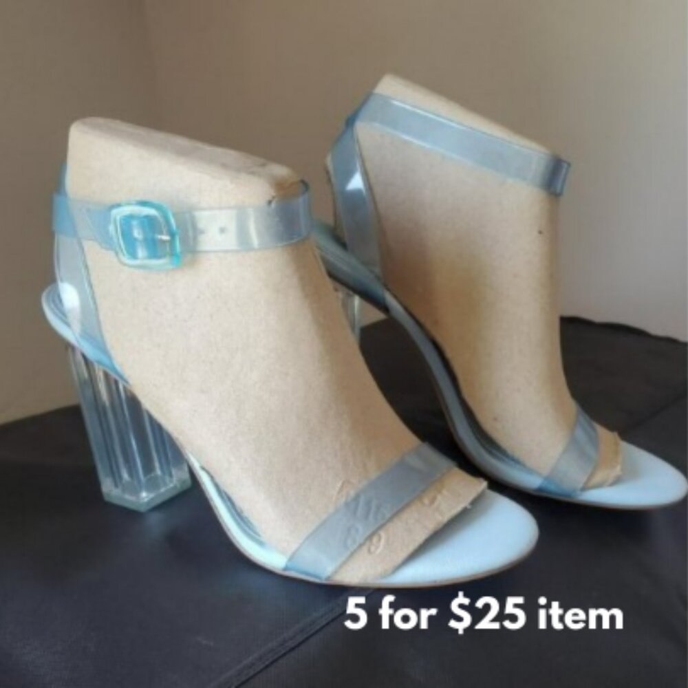 Gianni Bini Vinyl Sandals, Size 9